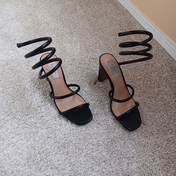 New Steven New York Jaidin Strappy Ankle Sandal in Black Size 6 - Picture 10 of 10